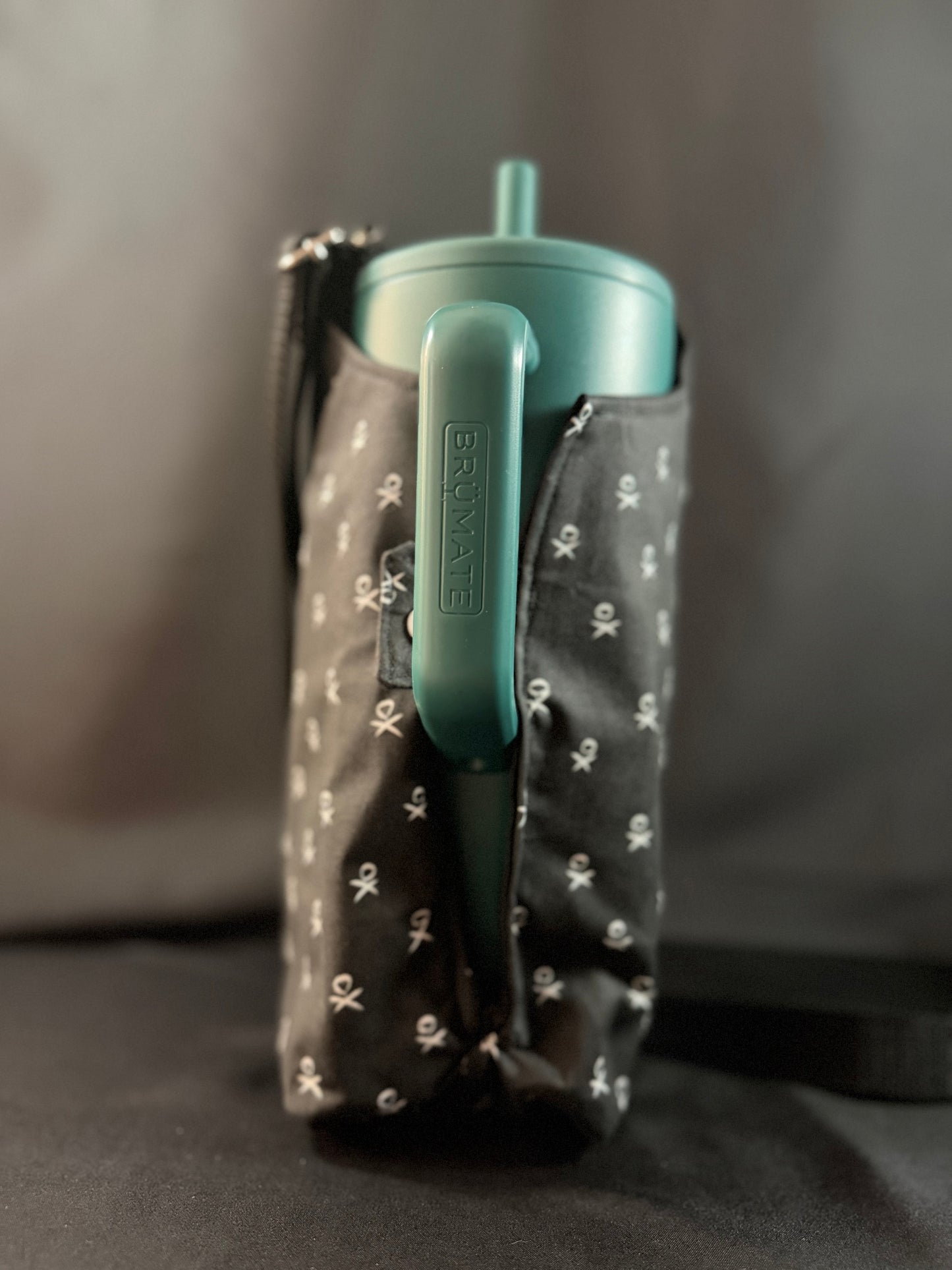 Wednesday Cup Carrier